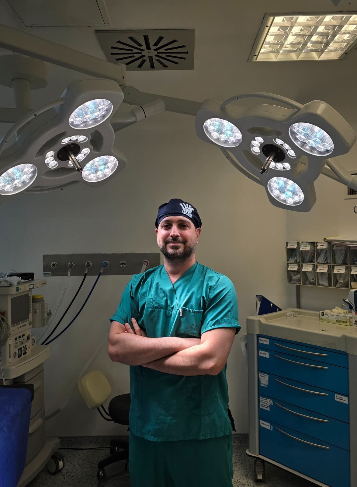 Doç. Dr. Ali CAVİT